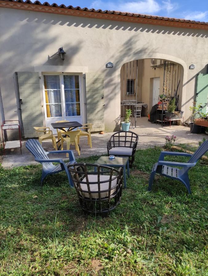 Jasse De Camargue Villa Галарг-льо-Монтю Екстериор снимка